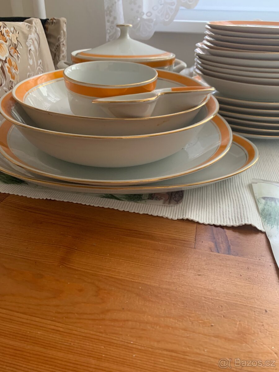 Jídelní souprava - 3