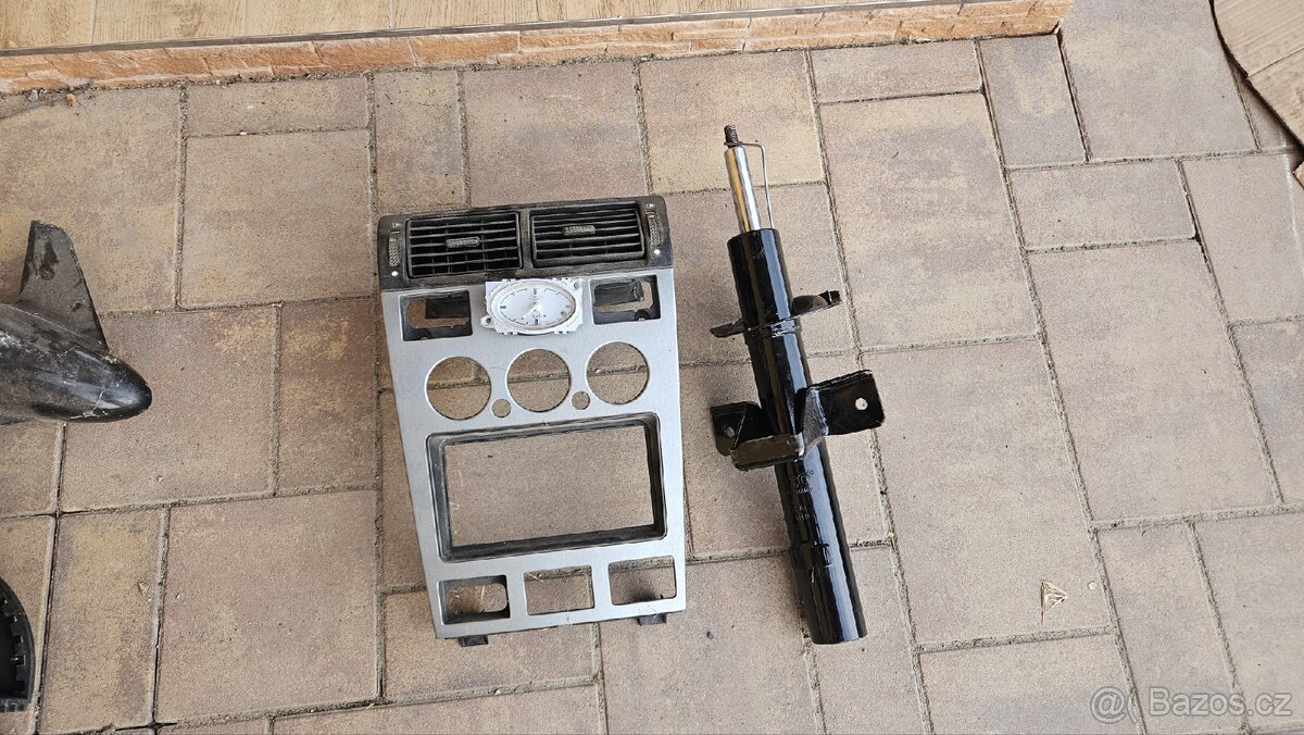 Ford Mondeo MK3 díly - 3