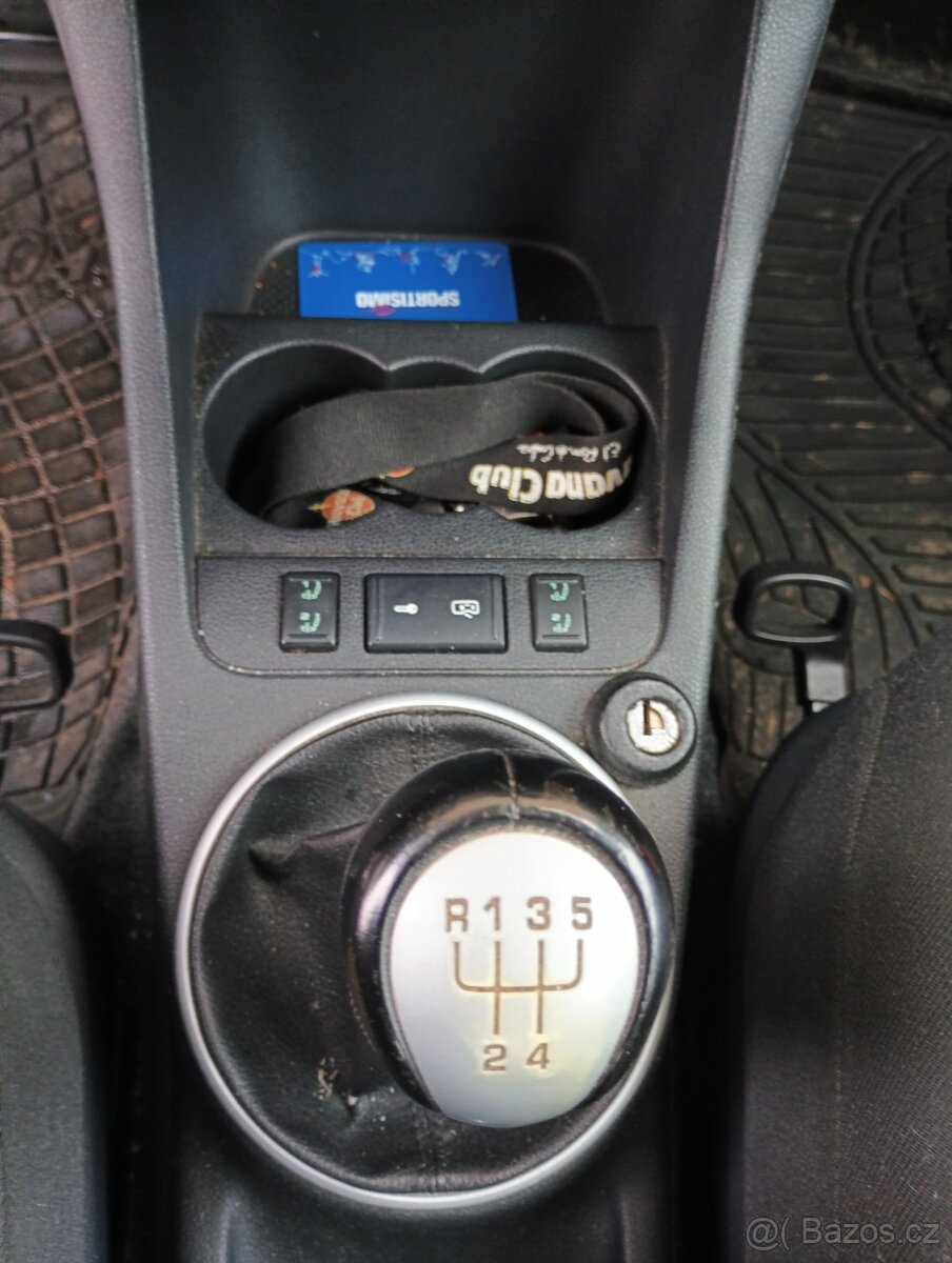 Škoda fabie 1.2 HTP - 3