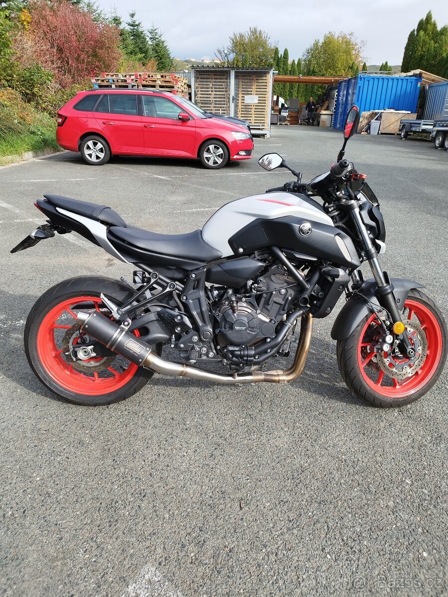 Yamaha MT-07 - 3
