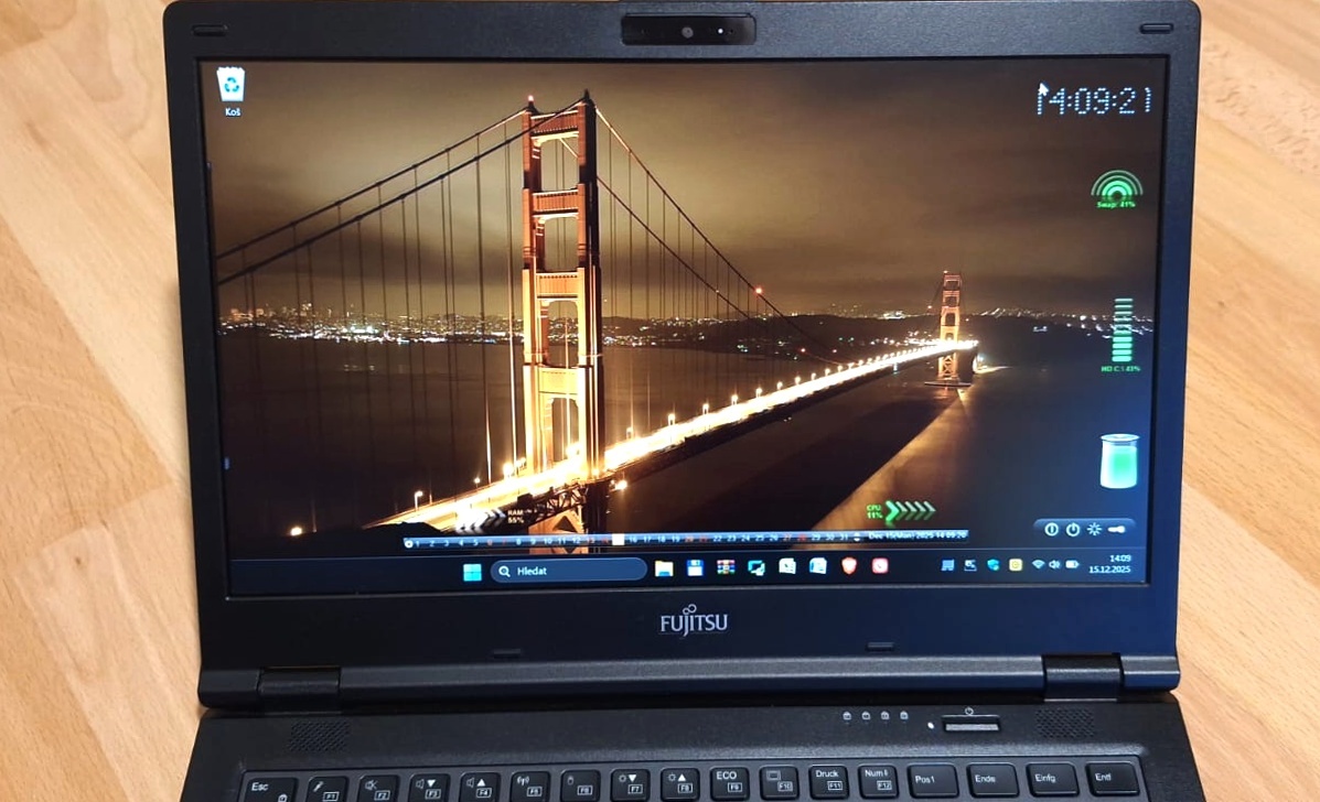 Notebok Fujitsu Lifebook e548 14" i5 8350U/8GB/250GB SSD/WI - 3
