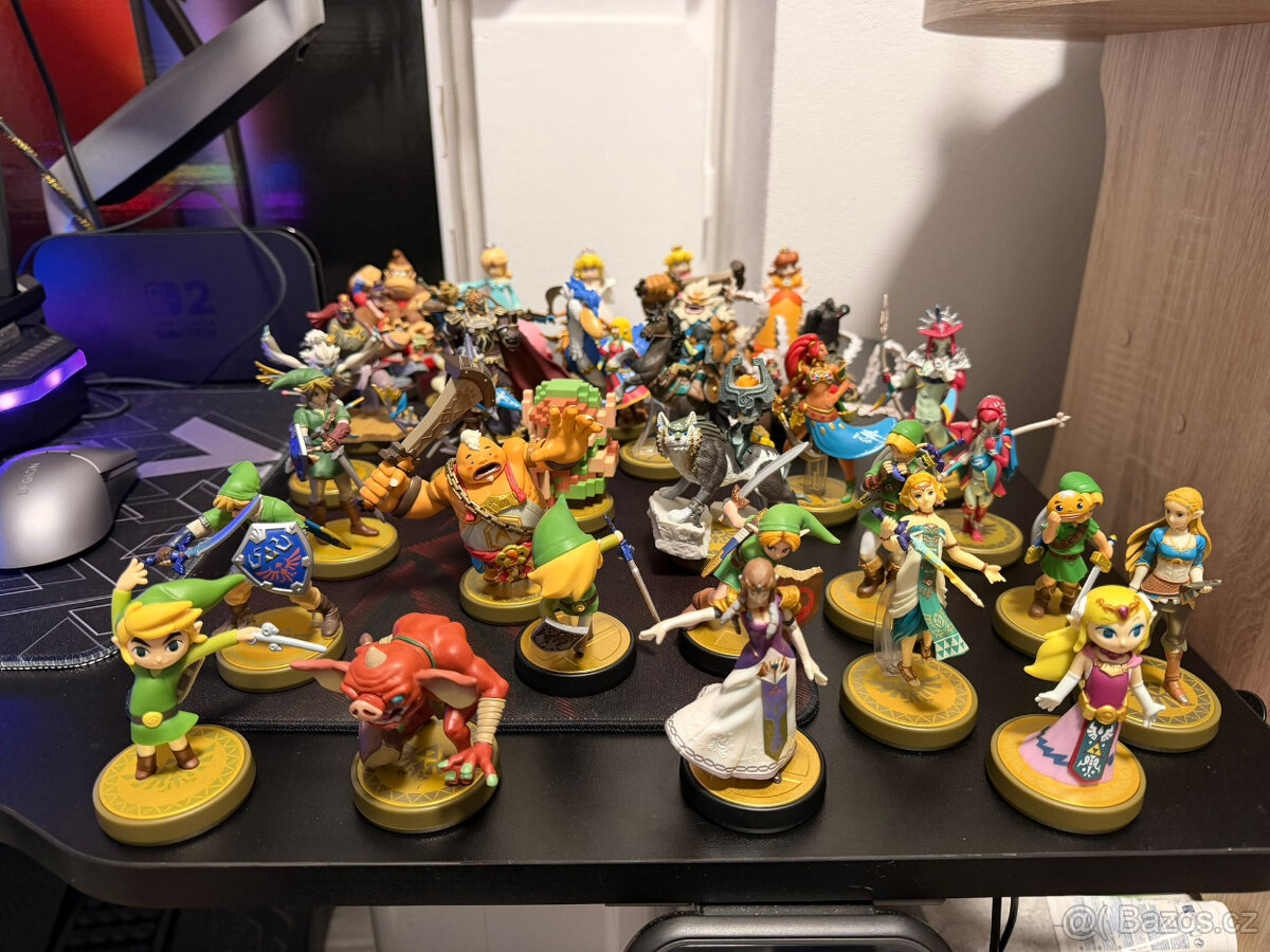 Switch 2 +1TB SD card,pojištění,účet 230 her,Amiibo,ovladače - 3