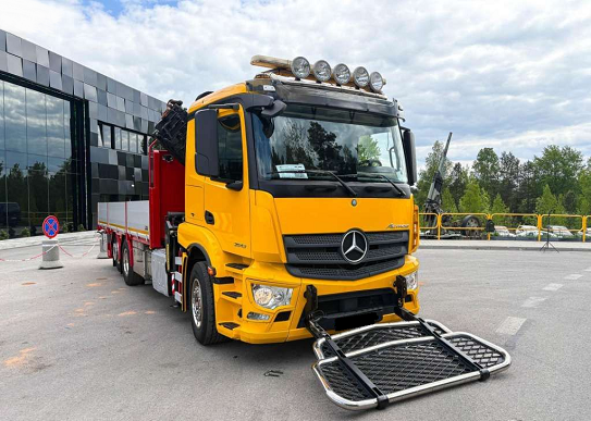 Mercedes-Benz Actros 2543 6x2 - valník s hydraulickou rukou - 3