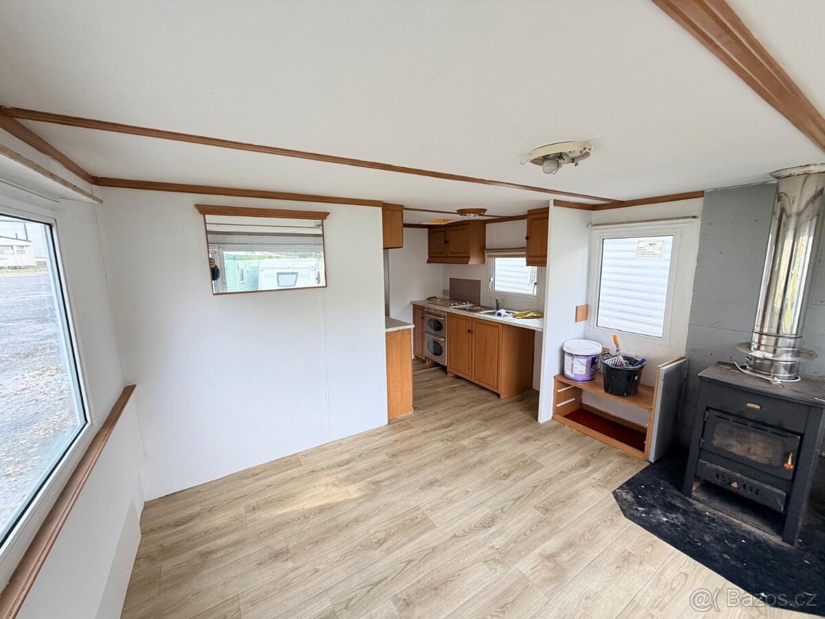 Mobilní dům - mobilheim Carnaby Chardonnay 7,7 x 3,7m - 3