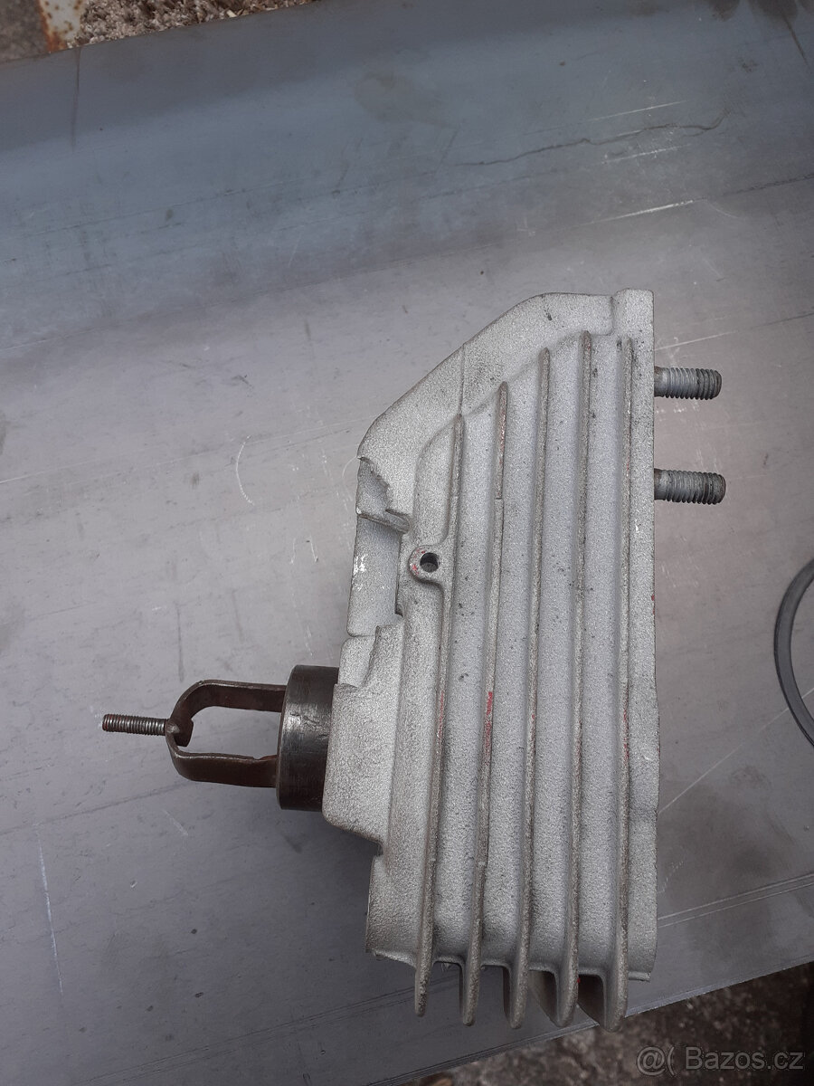 Hlava válců orlík 1Jsk 75 jednopístový - 3