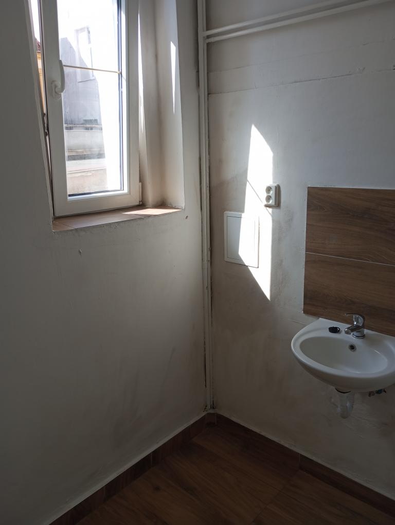 Pronajmu MENŠÍ i VĚTŠÍ sklad v Aši - 3