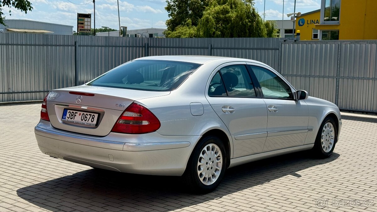 Mercedes-Benz Třídy E //220CDi//110kW//ELEGANCE//TOP STAV// - 3