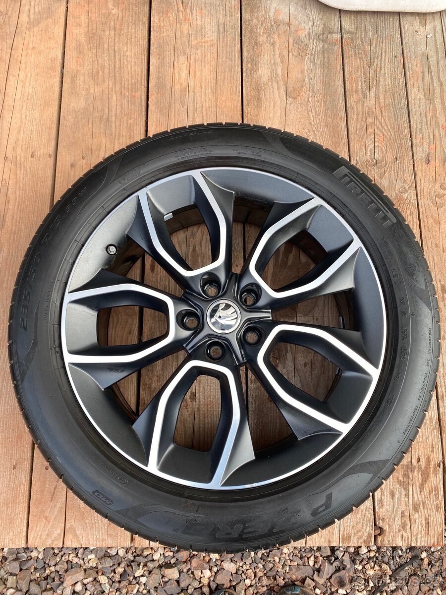 Odešlu dobírkou Originál Škoda 19" letní Crater - 3