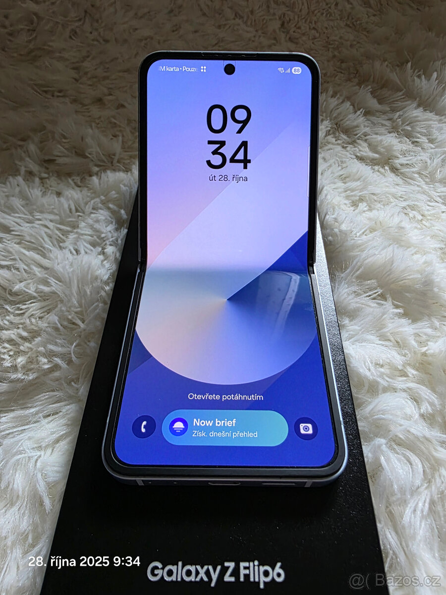 Samsung Galaxy Z Flip6, 512 GB, světle modrý - 3
