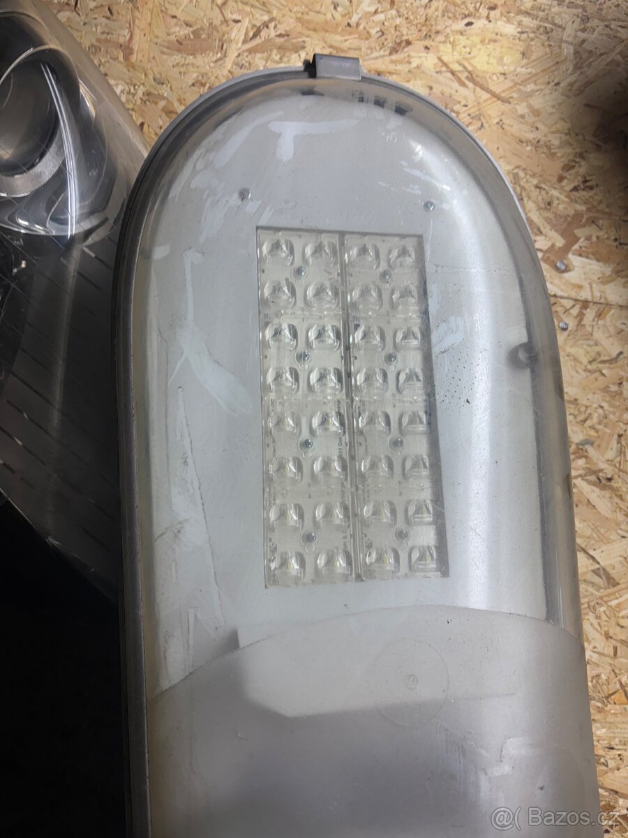 Prodam 2x led lampy v peknem stavu - 3