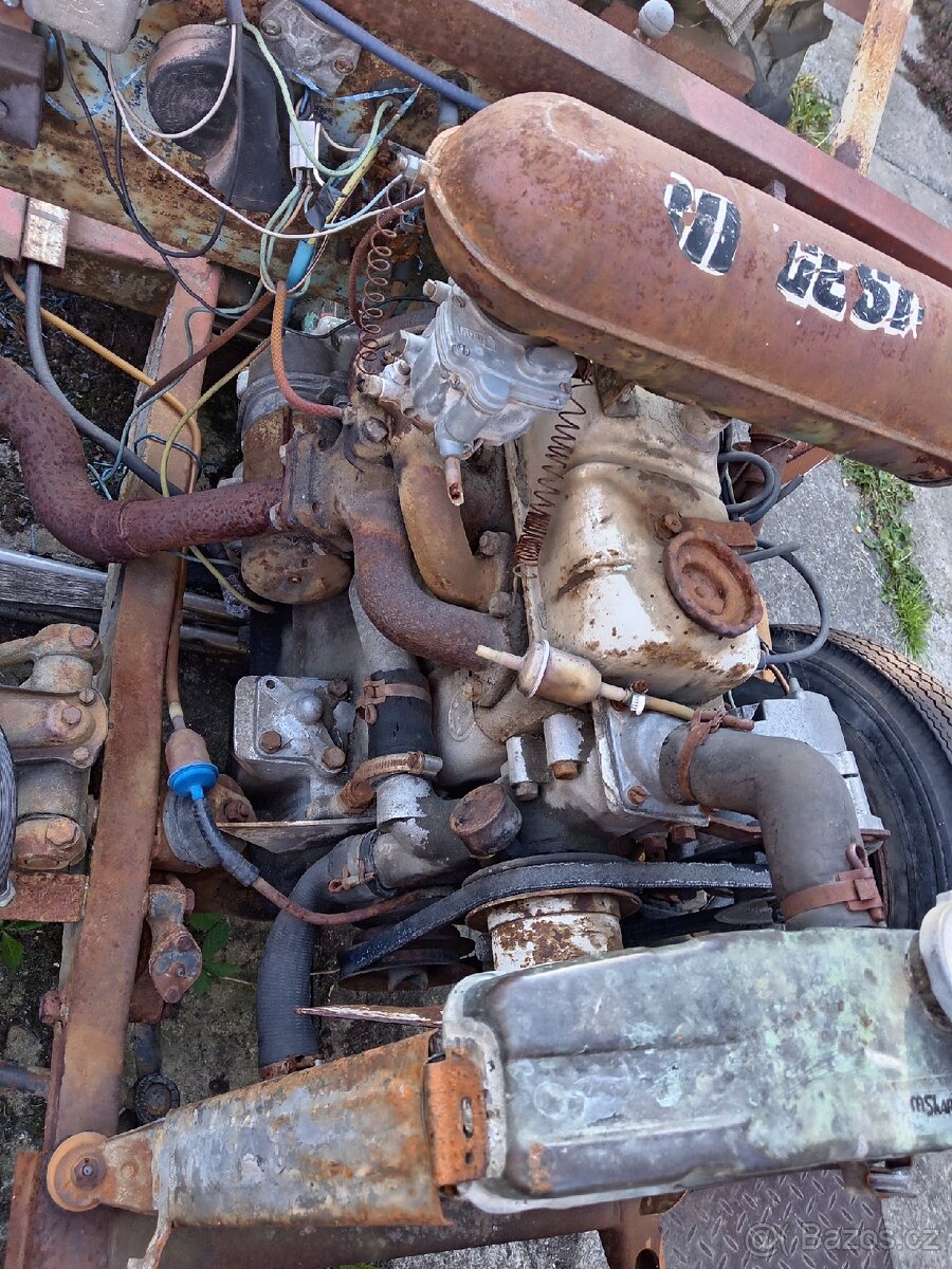 Malotraktor 1203 - 3