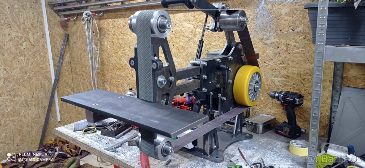 Pásová bruska,díly na stavbu - 3