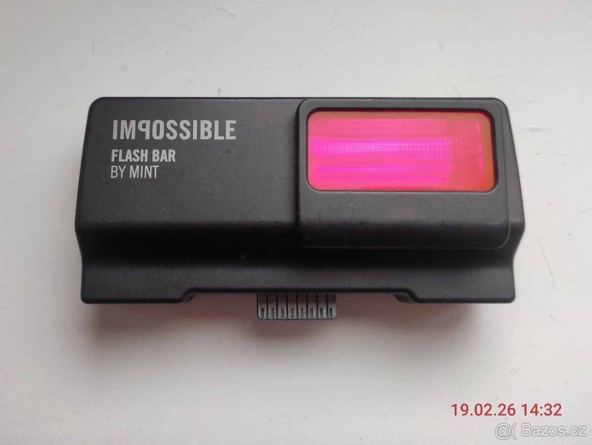 Polaroid Originals by Impossible Flash Bar 2 - 3