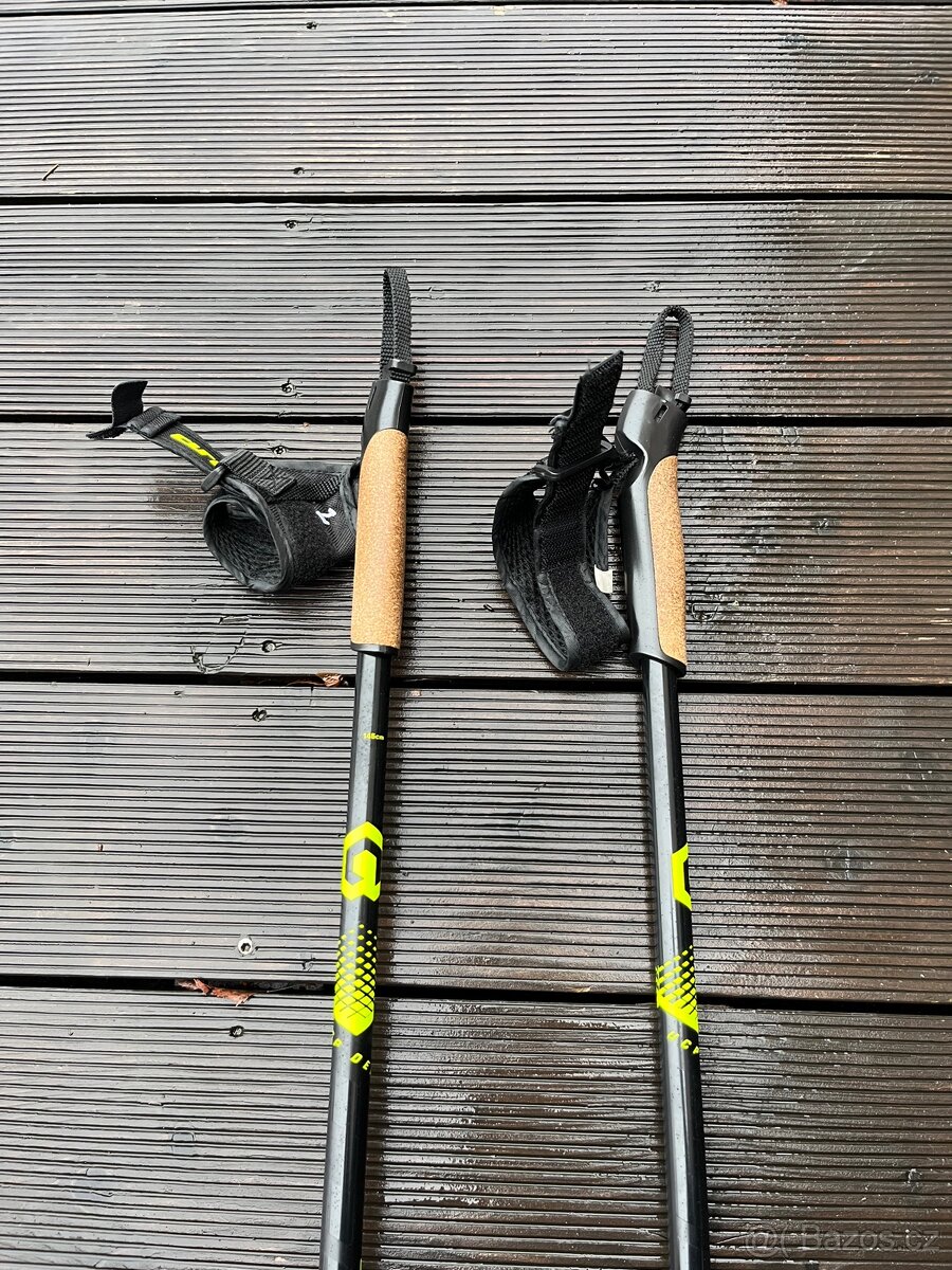 Běžecké hole Arcore UCP 50% carbon - 3