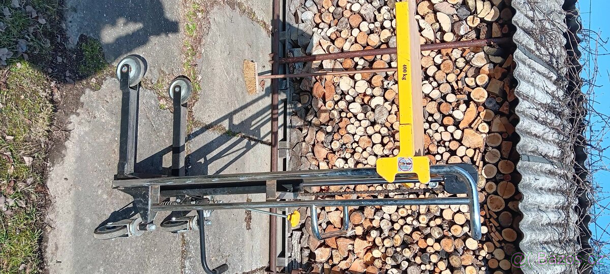 Zdvihaci plosina, stůl - 3