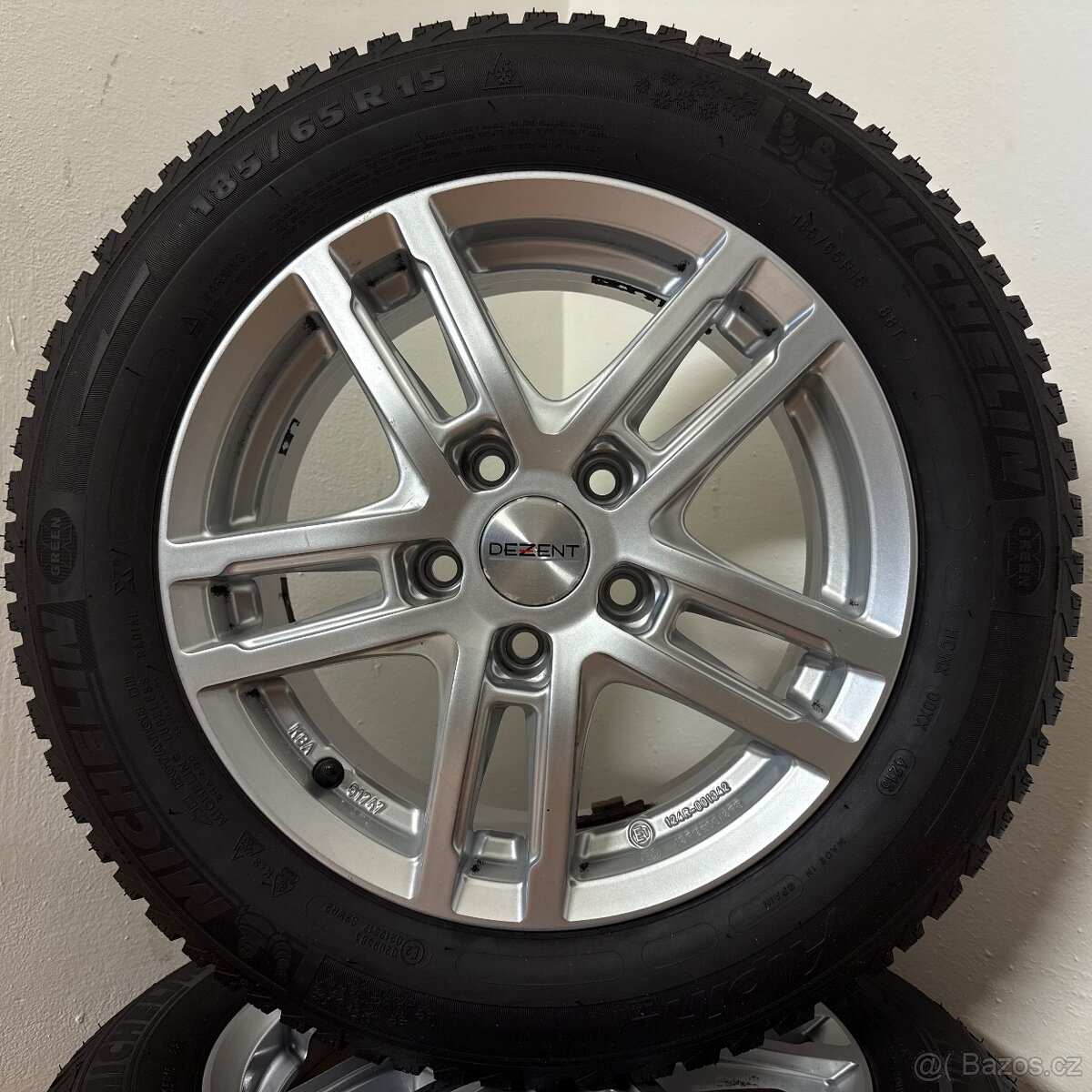 AUDI A4 B5 5x112 R15 ET43+ZIMNÍ 185/65R15 6,5mm - 3