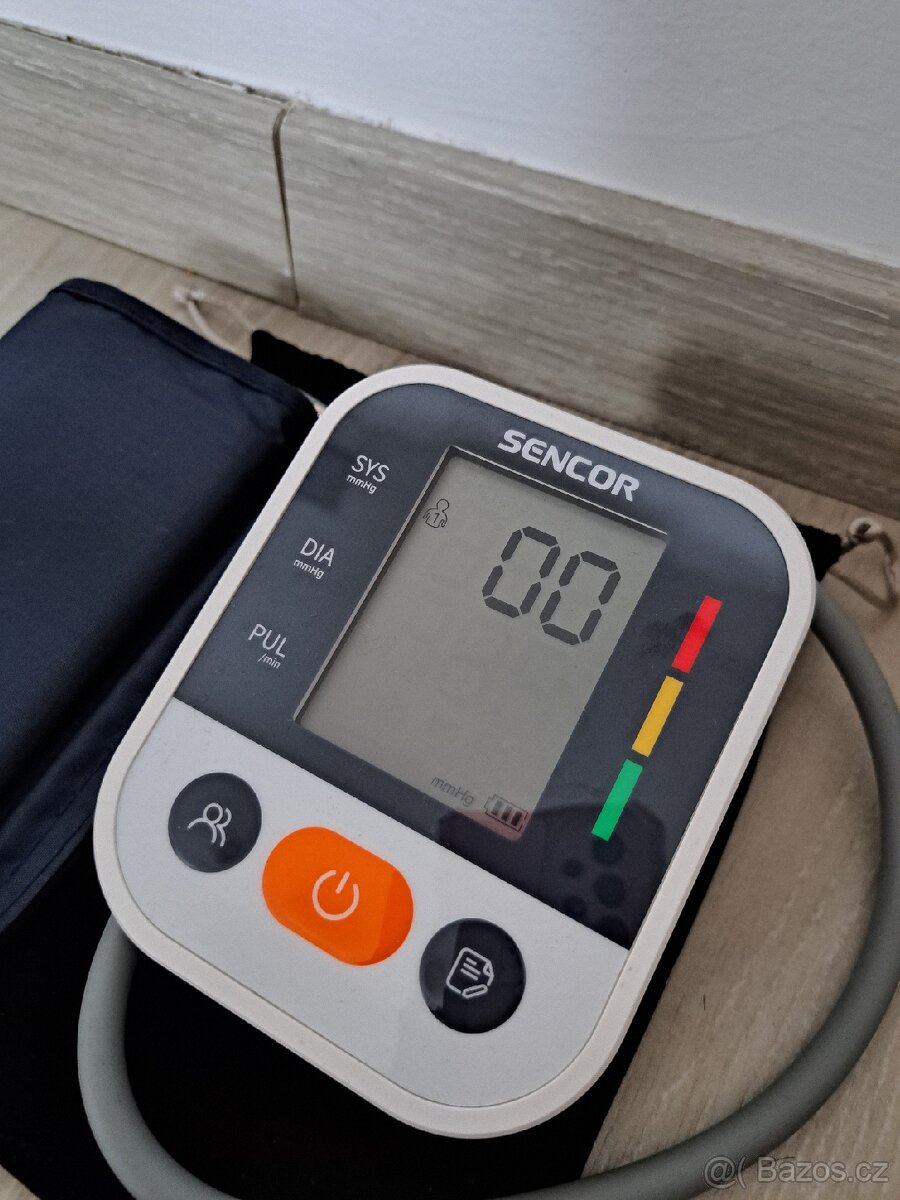 Digitální tlakoměr Sencor - 3