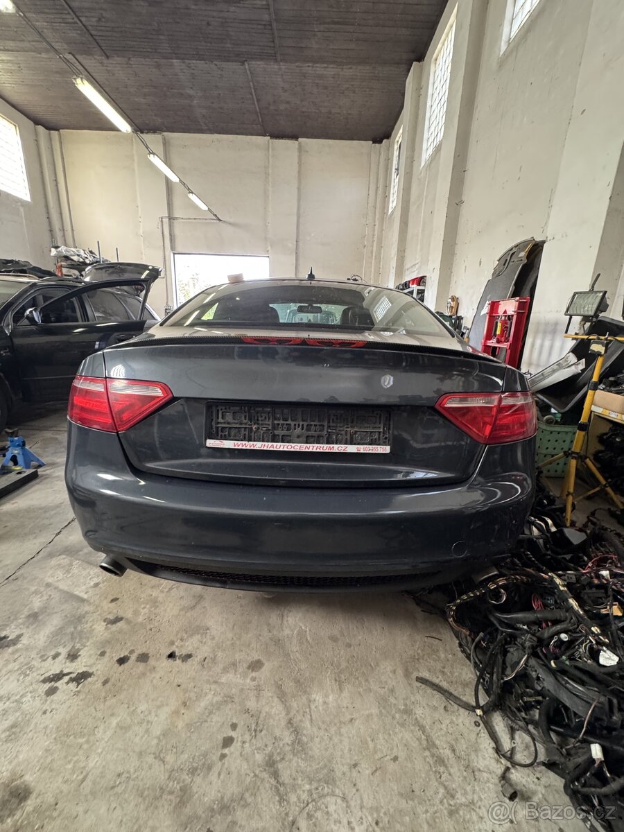 Audi a5 3.0 Tdi quattro díly - 3