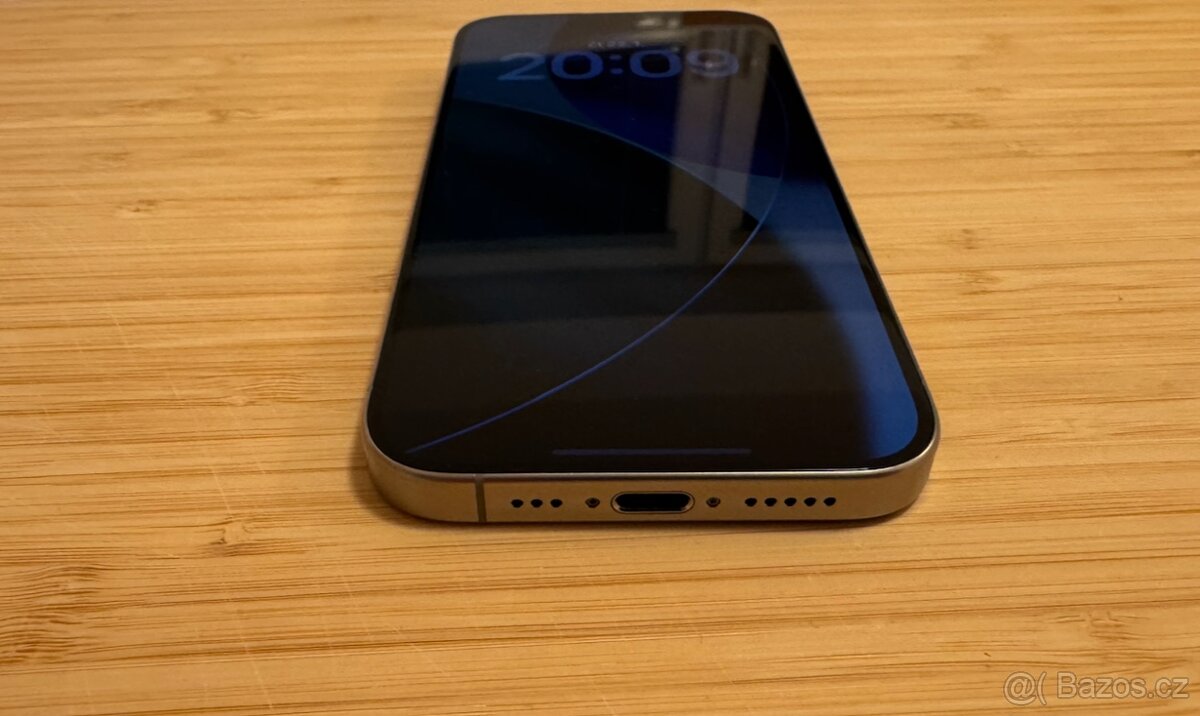 Apple iPhone 15 Pro 128GB - nová baterie - 3