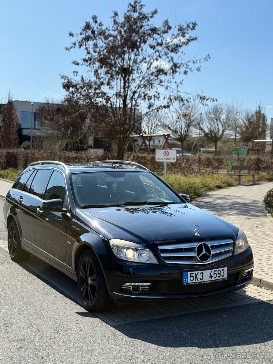 Mercedes-Benz C-Class W204 - 3