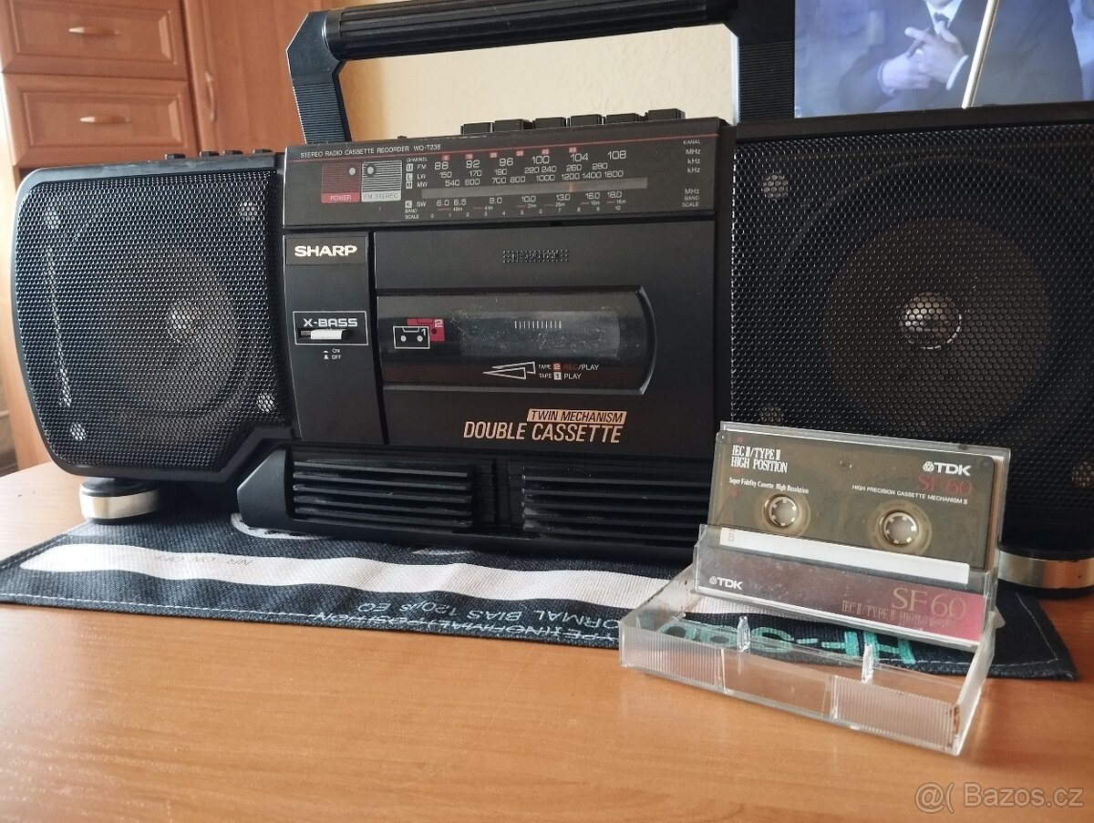 Radiomagnetofon Sharp - 3