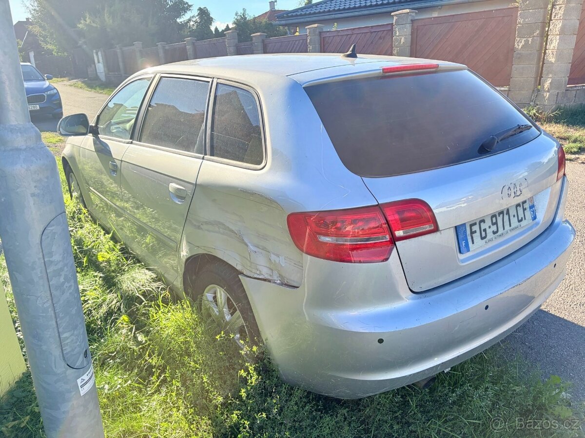 Audi A3 Sportback 1.6 TDi, Kůže - 3