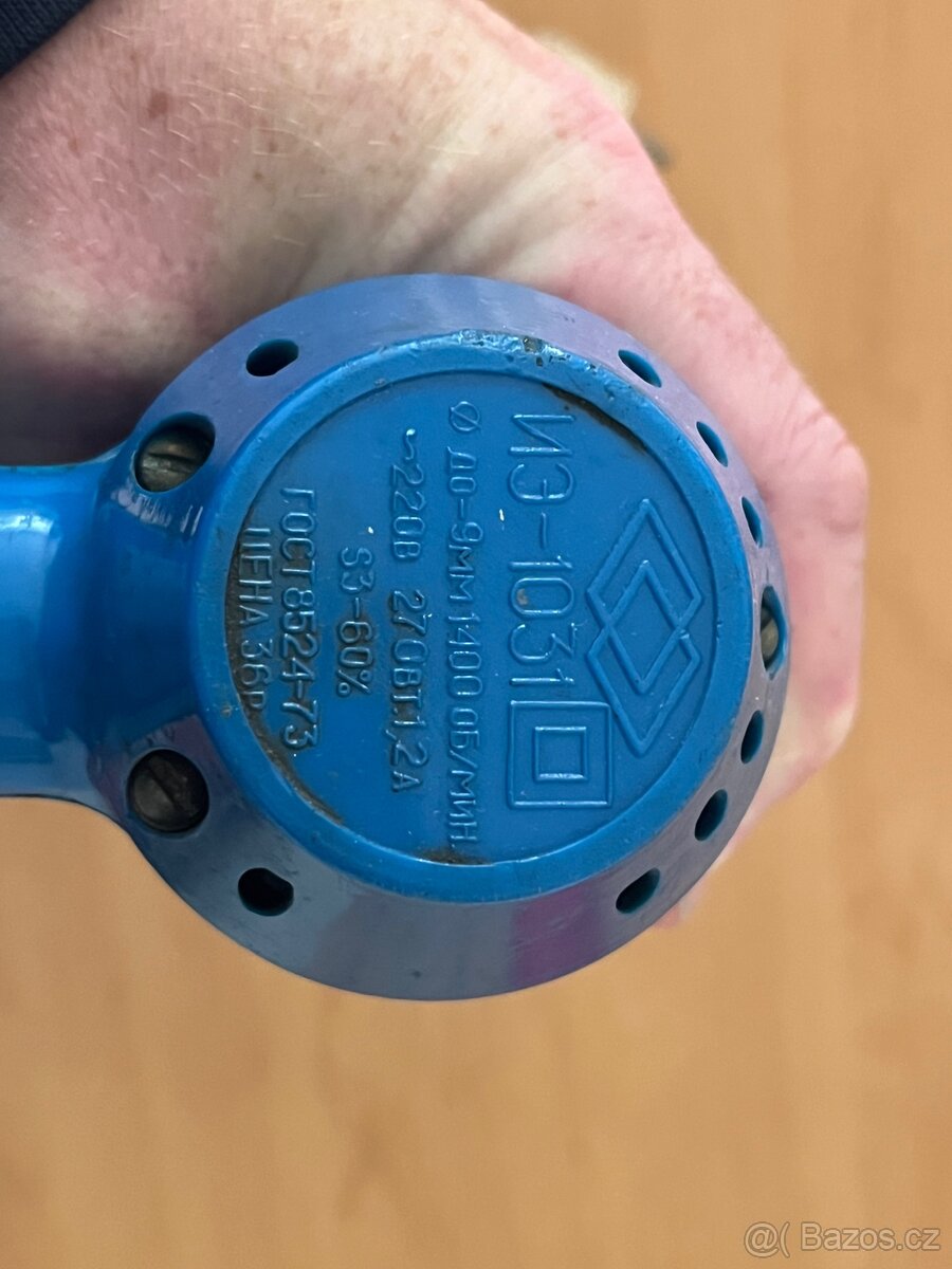 HISTORICKÁ SOVĚTSKÁ VRTAČKA IE-1031 - 3