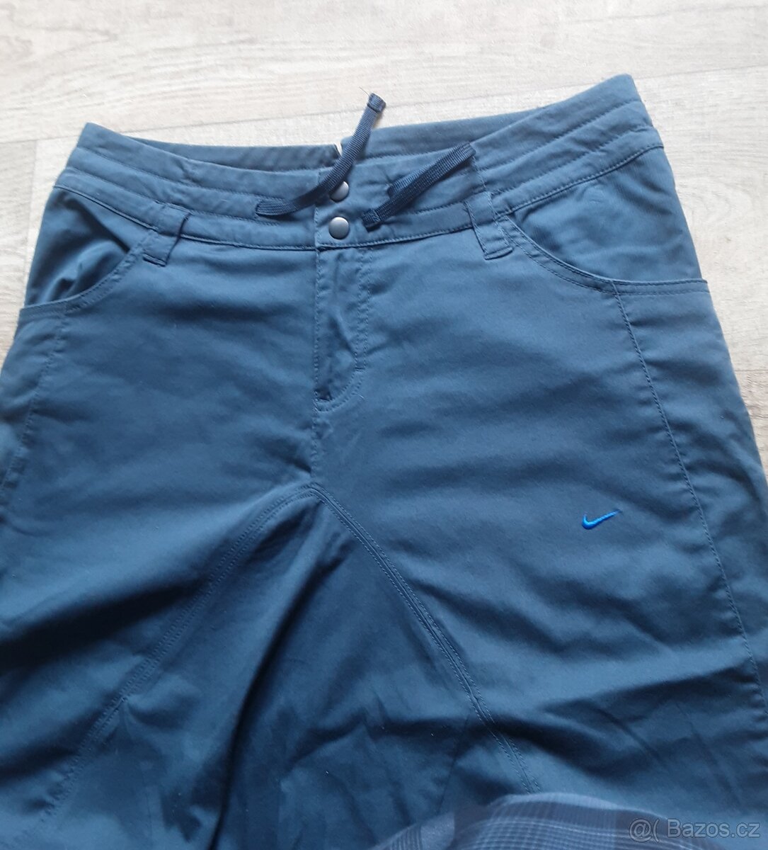 Kalhoty Nike se spadlým sedem - 3
