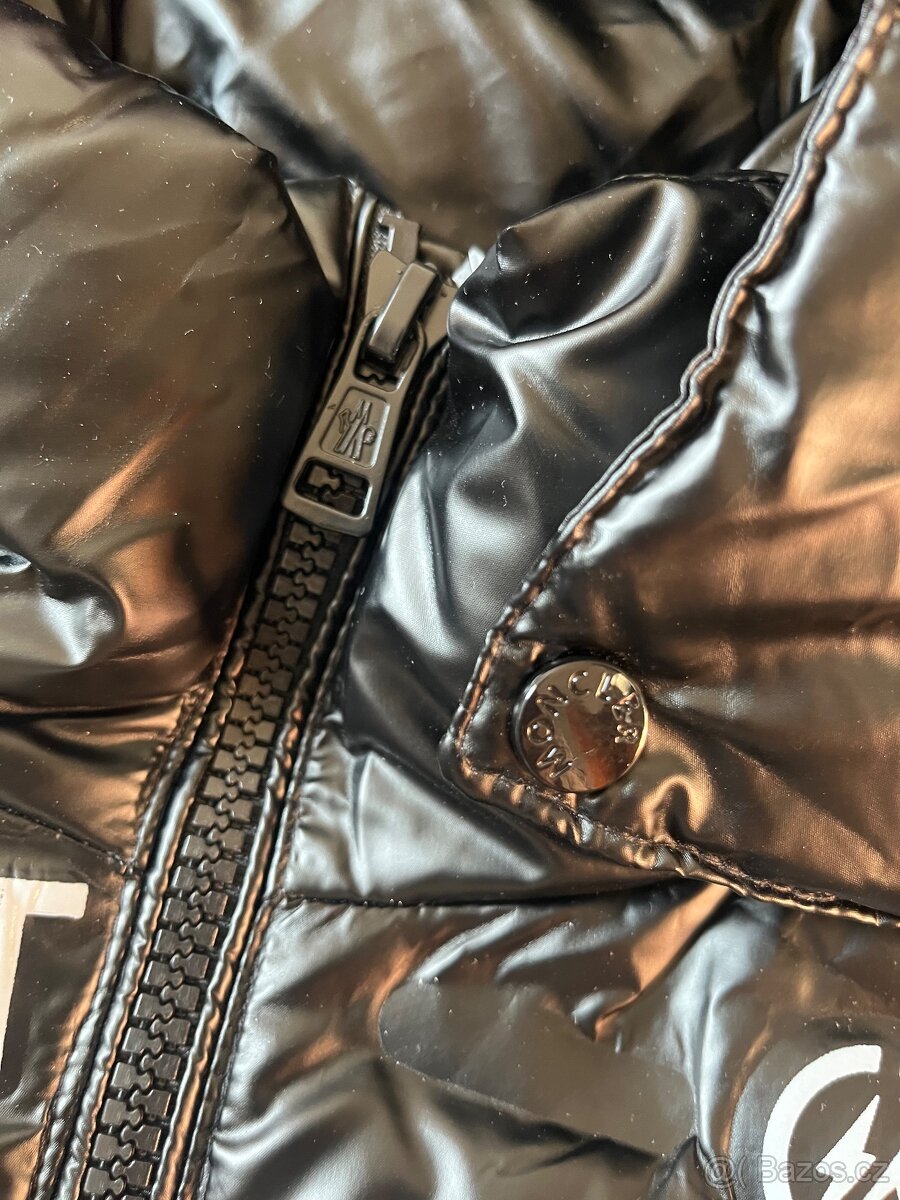 Moncler Cierna Bunda - 3