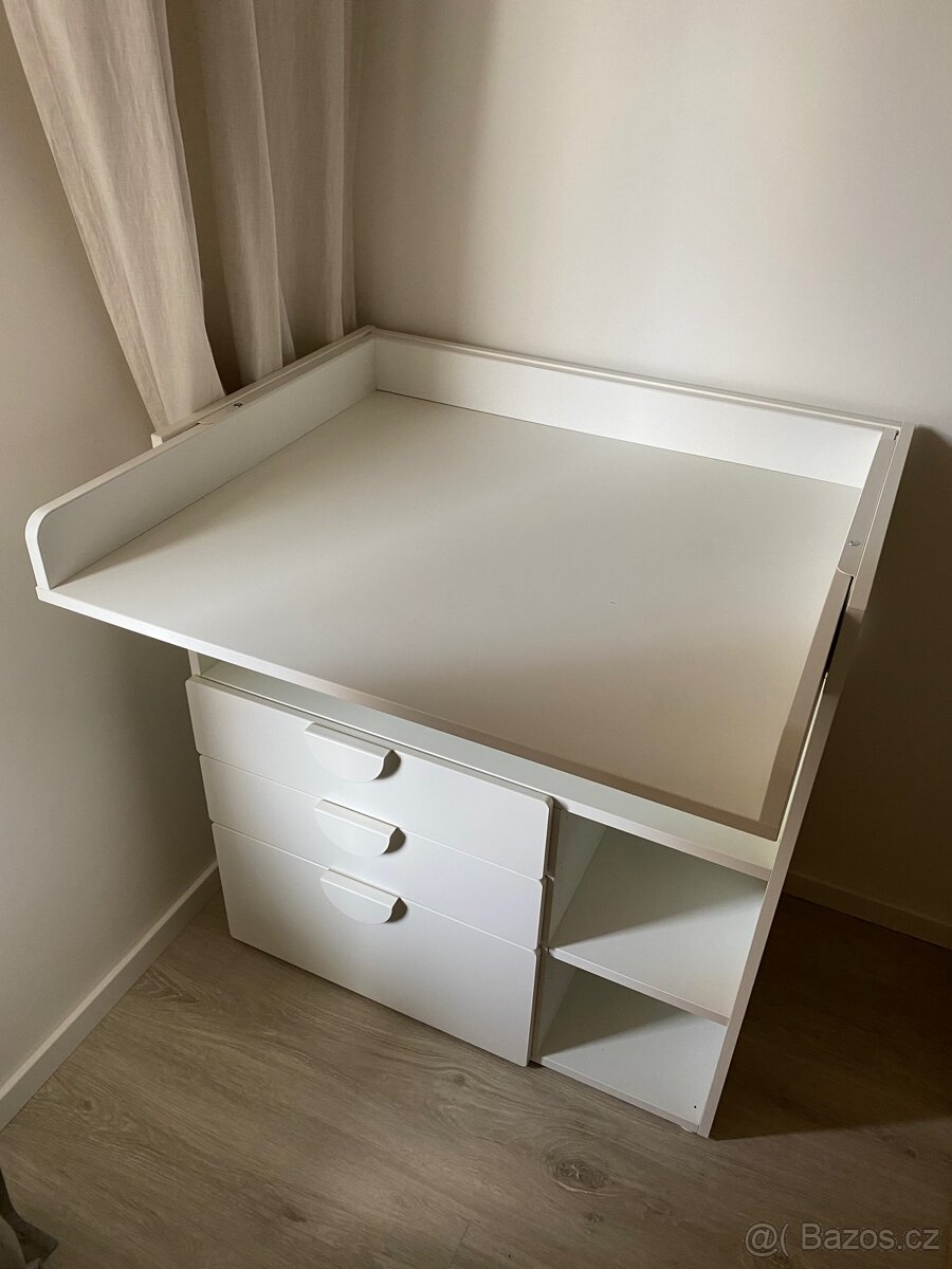 Bílý přebalovací stolek se šuplíky IKEA SMÅSTAD - 3