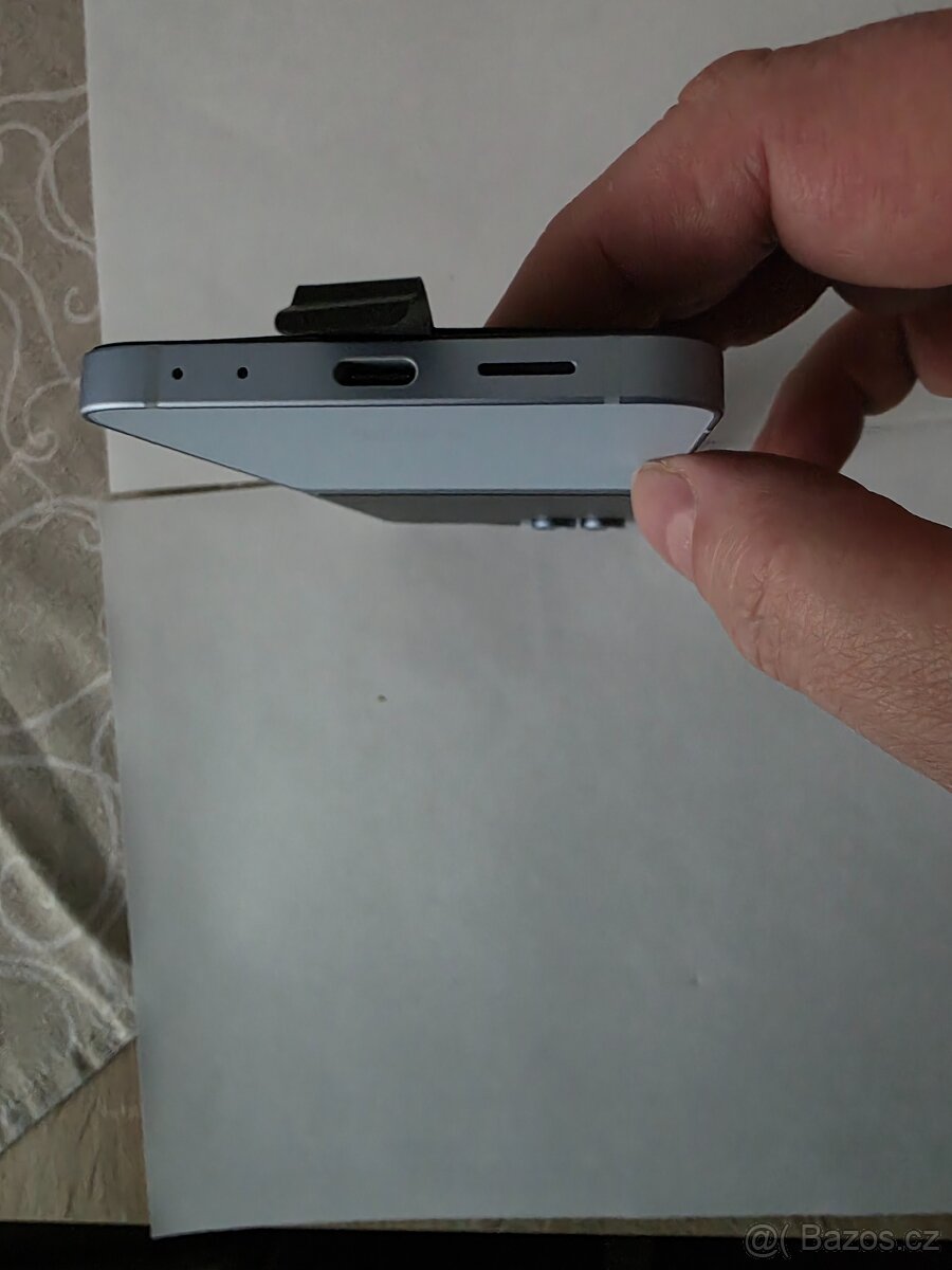 Samsung galaxy z flip 6 - 3