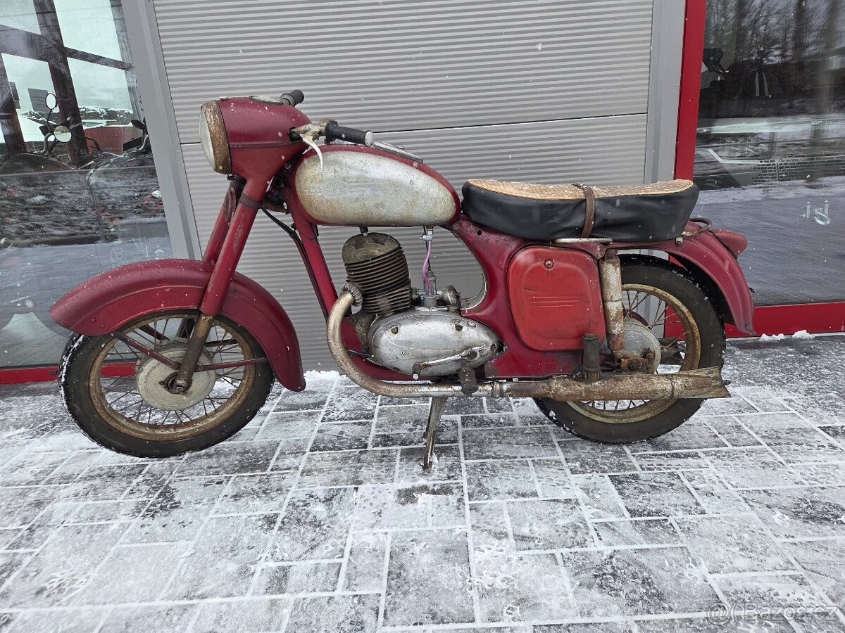 Jawa 250/353 kývačka model po půlbubnu - 3