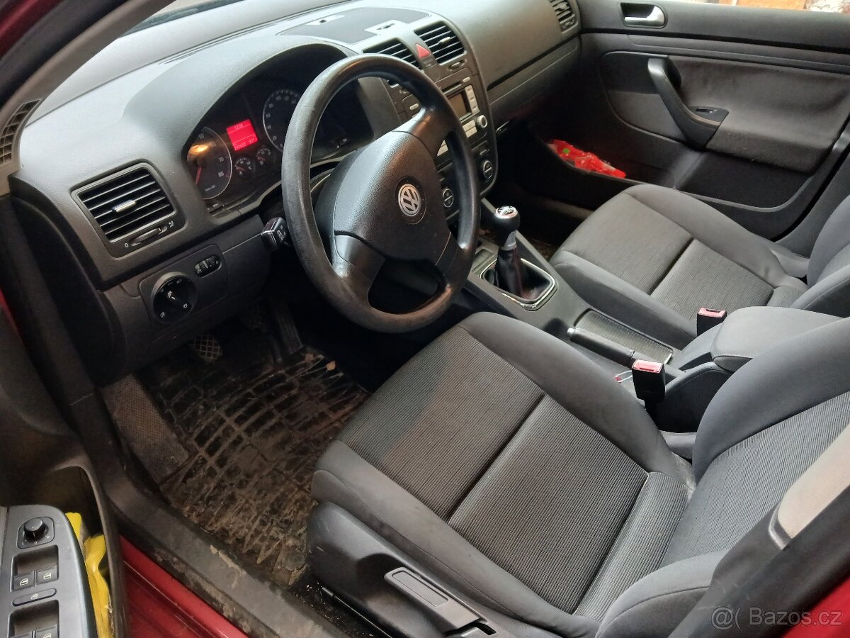 Volkswagen Golf 5 - 3
