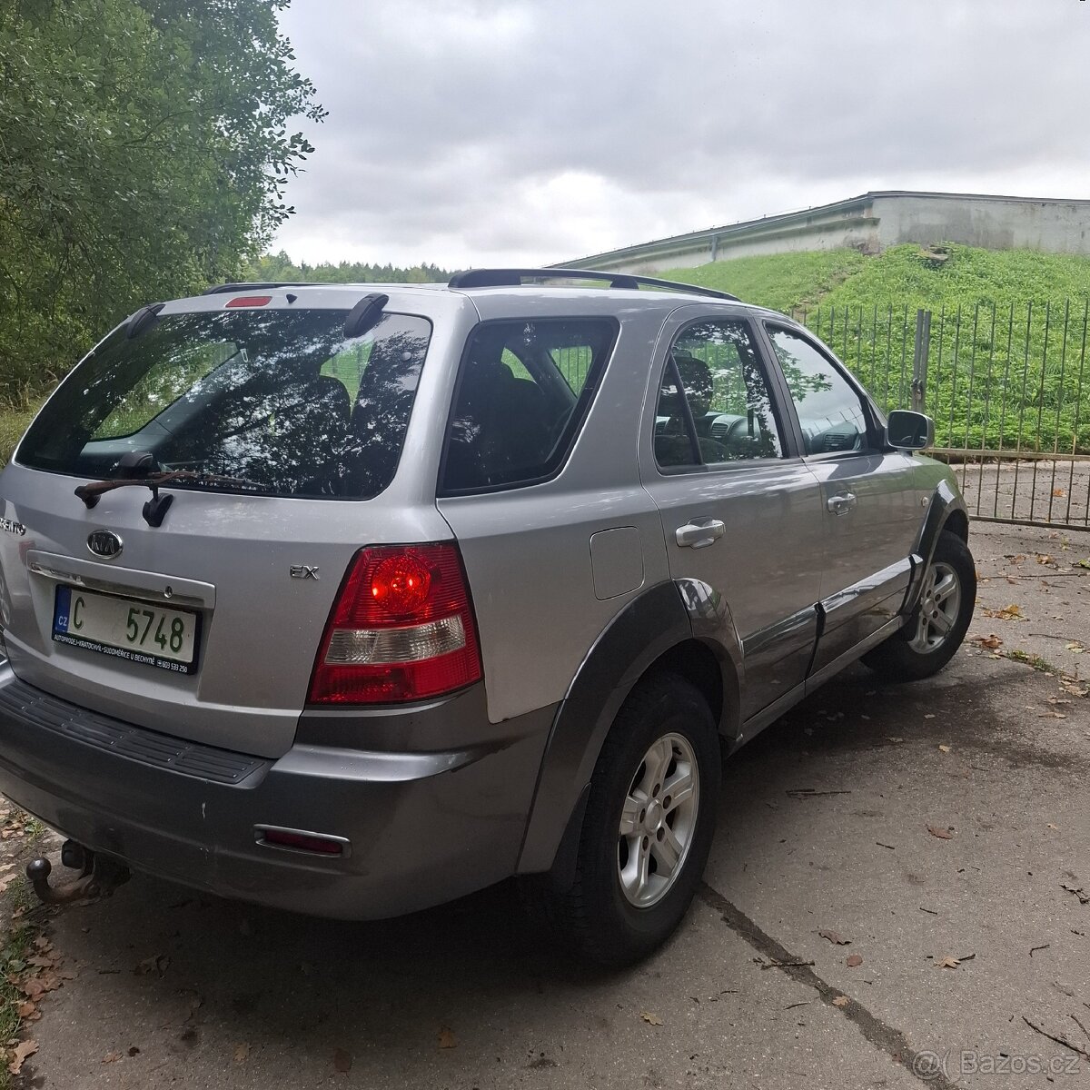 Kia sorento 2.5td r.v.2006 154tkm top - 3