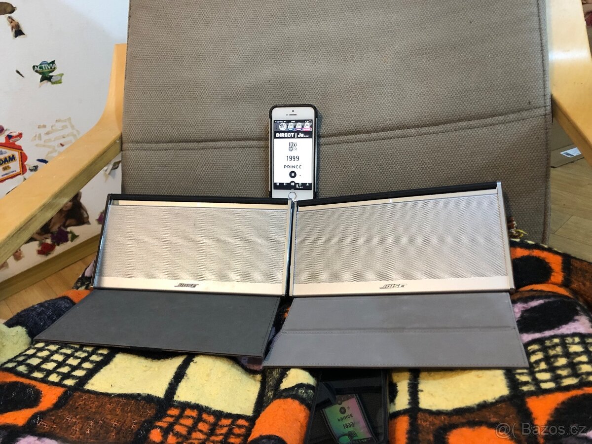 Bose SoundLink II, bluetooth reproduktor - cena za kus - 3