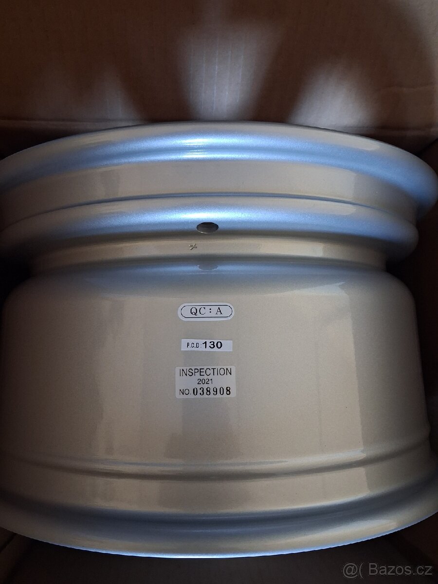 Škoda 1000-130 alu kola - 3