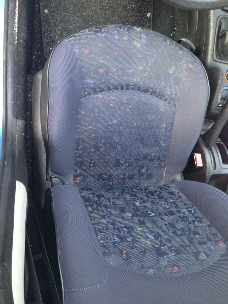 Peugeot 206 1,4i 1998 5dvéř - díly - 3