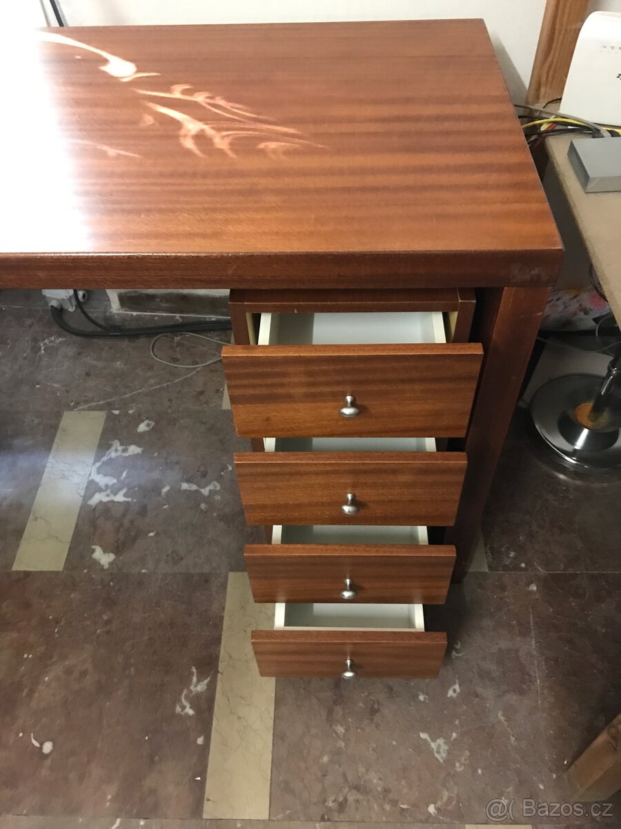 Kancelářský stul - 3