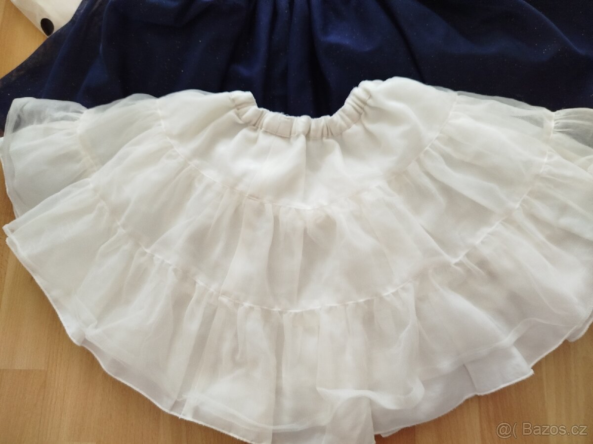 Balíčky kolová sukně H&M, legíny, trička, vel.134 - 3