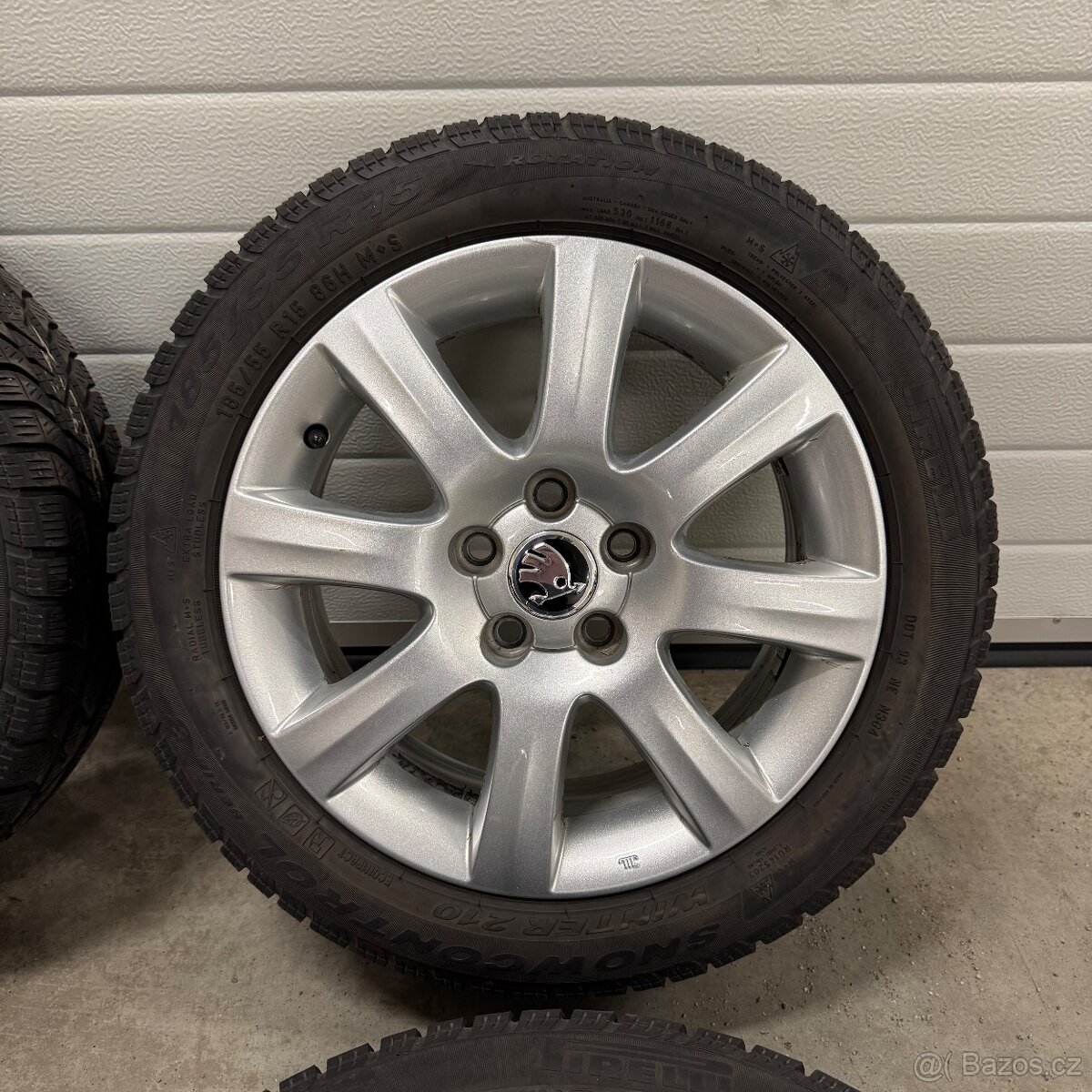 Alu kola Škoda R15, 185/55 R15 Pirelli - Fabia, Polo, Ibiza - 3