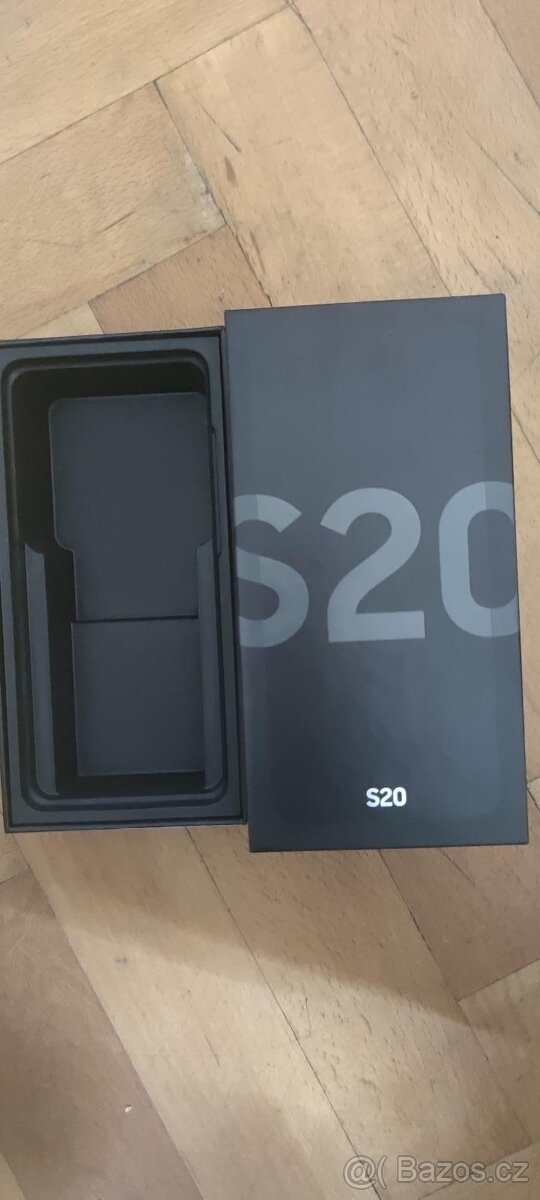 Samsung Galaxy S20 plně funkční + krabice pouzdro - 3
