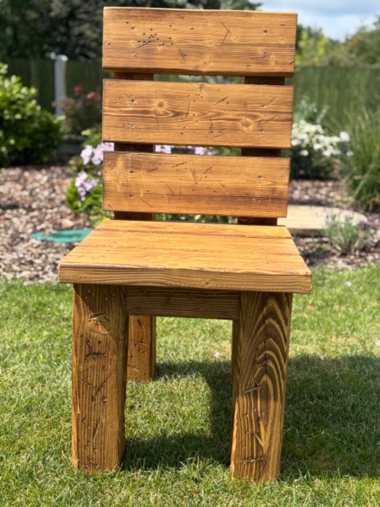 Masivní drásaná dřevěná židle - 3