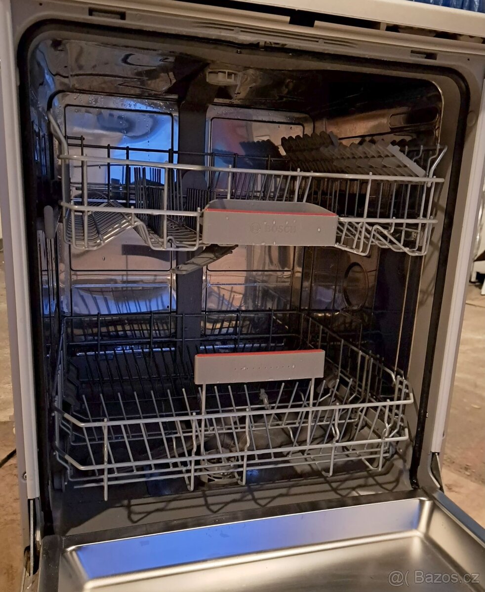 Volně stojící myčka nádobí BOSCH, nerez. - 3