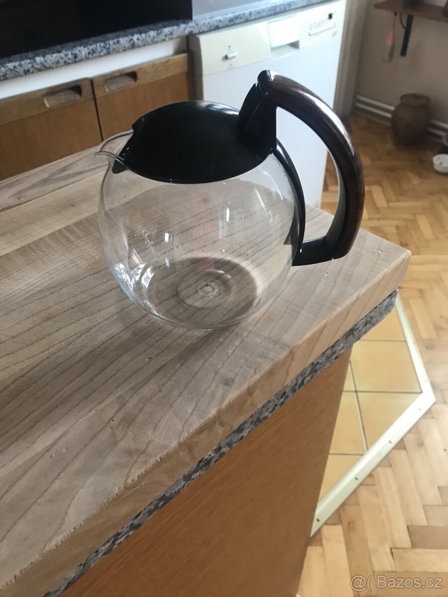 konvicka, obrazek,sklenice, formicky,peněženky, dřev. Vaza - 3