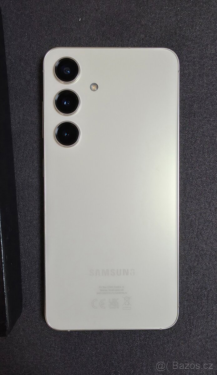 Samsung Galaxy S24 - 3