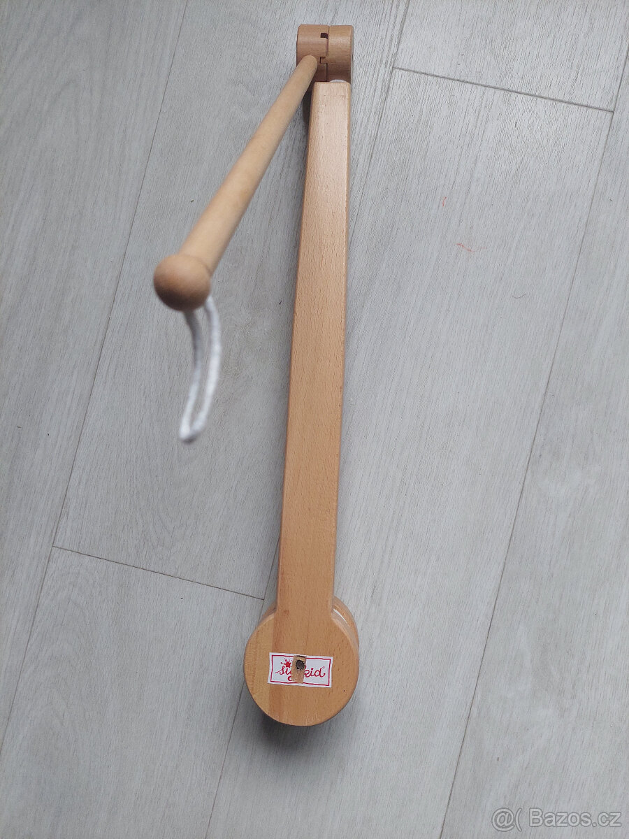 Dřevěné rameno k postýlce - 3