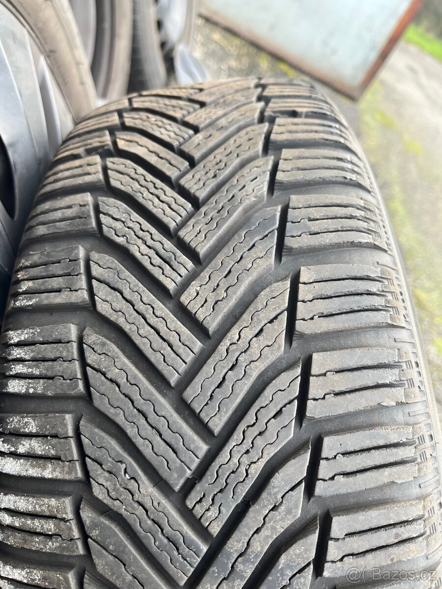 Zimní kola 205/60/R16 - pneu Michelin - 3