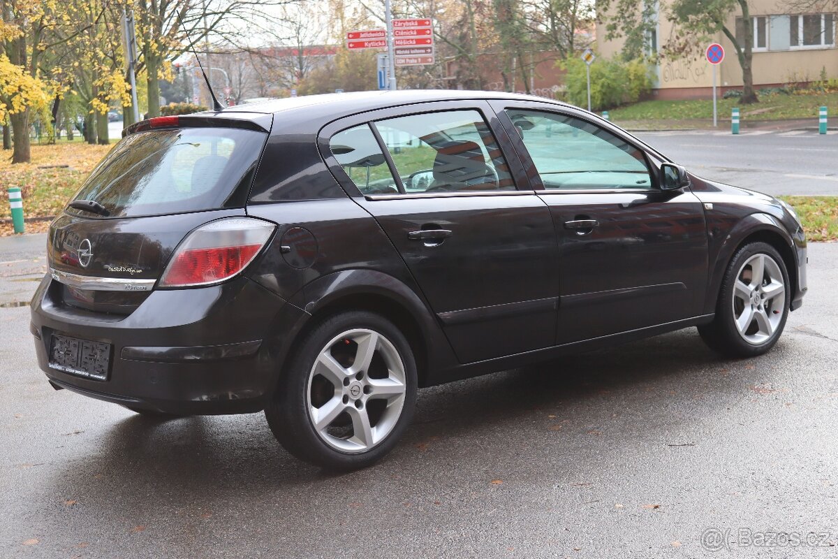 OPEL ASTRA 2.0TURBO 125kW - 3