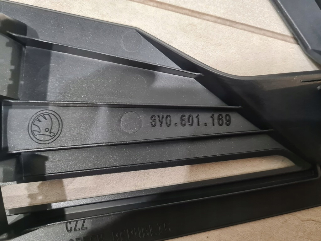 Aero kryt Škoda Superb III - 18" - 1ks - 3