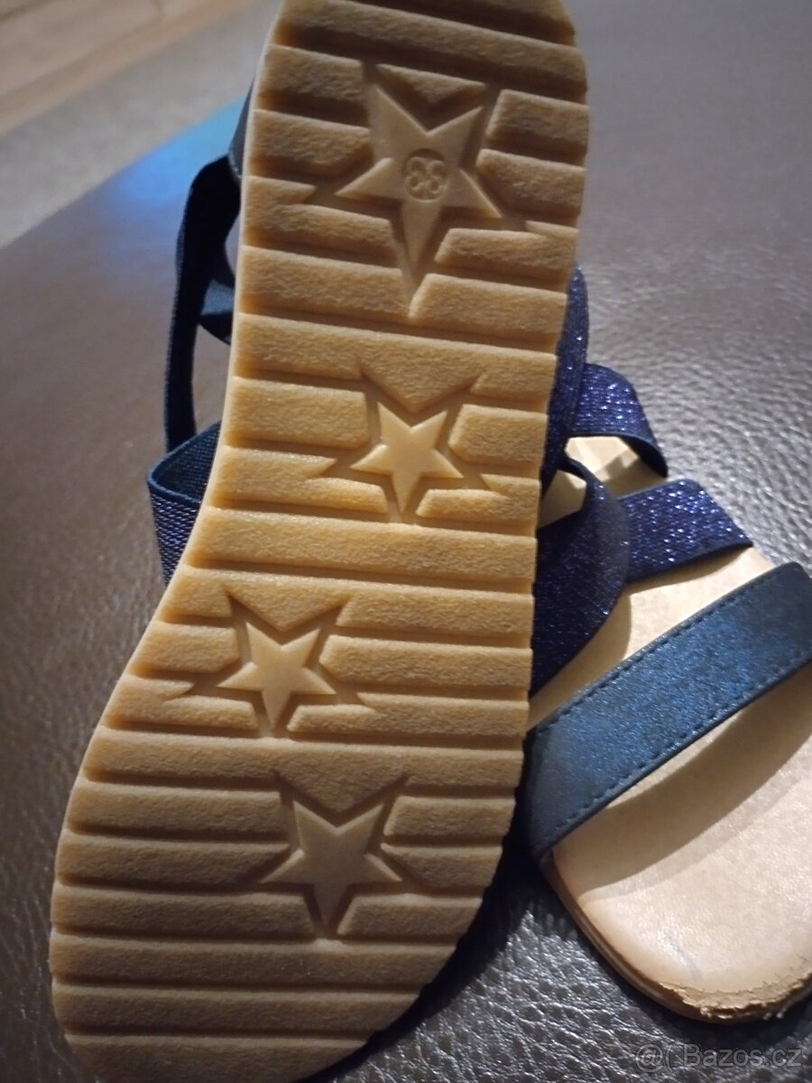 Dívčí letní sandály vel. 33 - 3